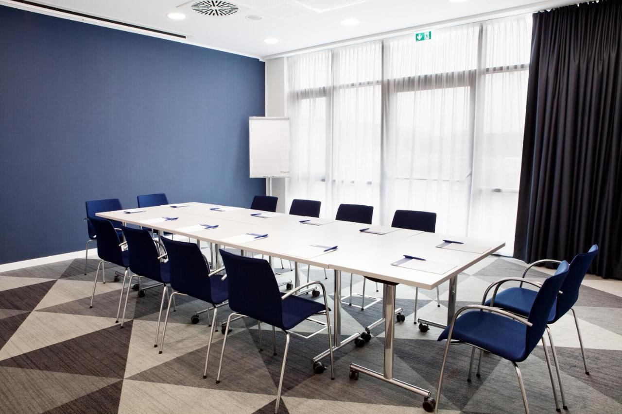 Holiday Inn Express - Offenburg By Ihg Exterior photo