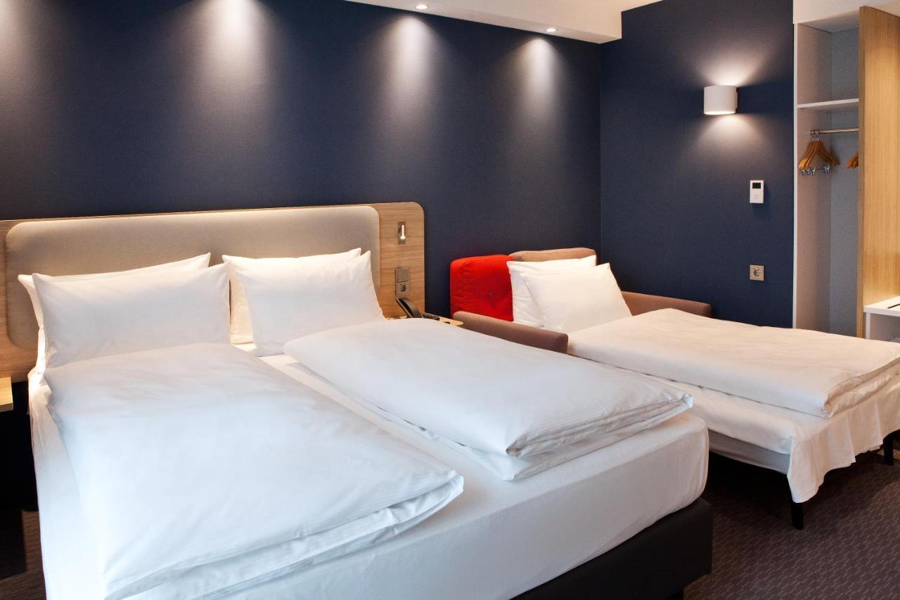 Holiday Inn Express - Offenburg By Ihg Exterior photo